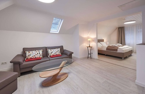 Bernkastel Casa | Holiday Home "Spa House", quiet and centrally located wellness holiday home on the Moselle