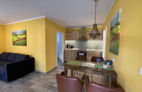 Wunsdorf Casa | Casa de vacaciones 'Specht' con terraza privada, jardín privado y Wi-Fi