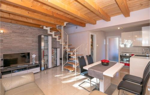 Dol Casa | Holiday Home Stari Grad 05