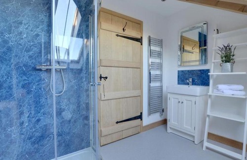 Stone in Oxney Casa | Holiday Home Stone Farm-2