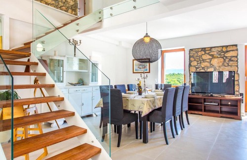 Dobrinj Casa | Holiday Home Storia