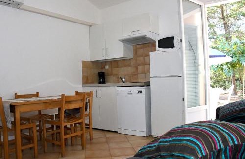 Pineto Casa | Holiday Home Studio cabine Type B by Interhome
