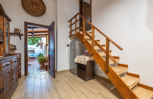 Capoterra Casa | Casa de vacaciones 'Su Pardu' con terraza privada y jardín privado