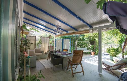 Sucuraj Casa | Holiday Home Sucuraj 06