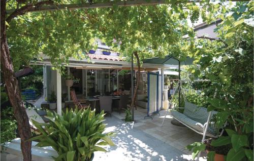 Sucuraj Casa | Holiday Home Sucuraj 06
