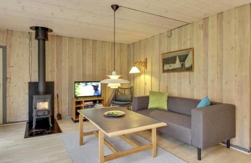 Mosevra Casa | Holiday Home Susett - 300m to the fjord by Interhome