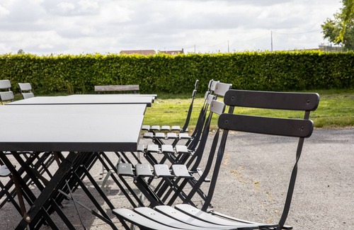 Passendale Villa | holiday home 't hov Place up to 20 people-pet friendly-war history