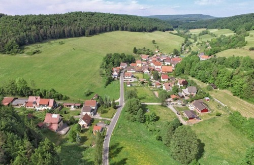 Themar Apartamento | Holiday home Tachbachtal