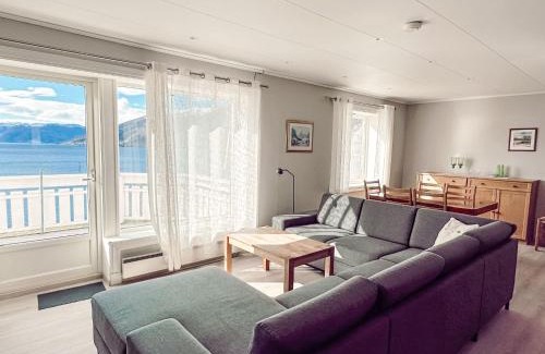 Balestrand Casa | Holiday Home Tantestova by Interhome
