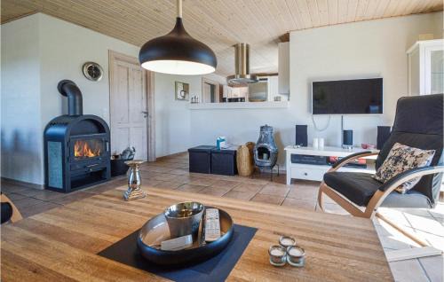 Skaven Strand Casa | Holiday Home Tarm With Fireplace 07