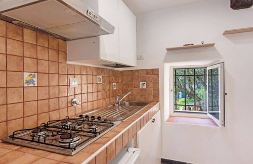 Semorile Apartamento | Casa de vacaciones 'Tavernetta in Campagna' con vistas al mar y jardín