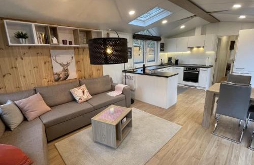 Riedenburg Casa | Holiday Home Tiny Haus Raabennest by Interhome
