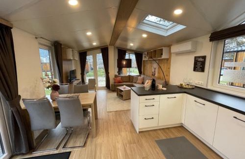 Riedenburg Casa | Holiday Home Tiny Haus Raabennest by Interhome