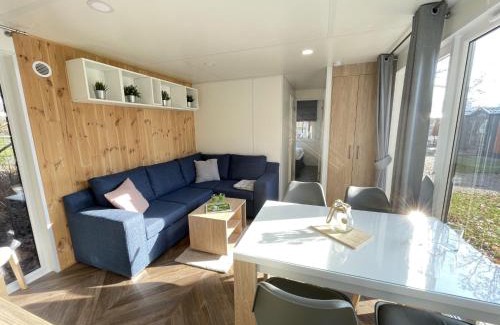 Riedenburg Casa | Holiday Home Tiny Haus Sunside Gardenlounge by Interhome
