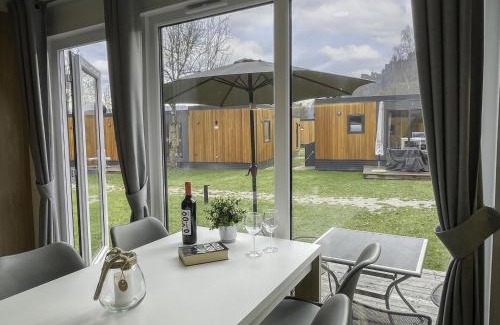 Riedenburg Casa | Holiday Home Tiny Haus Libelle by Interhome