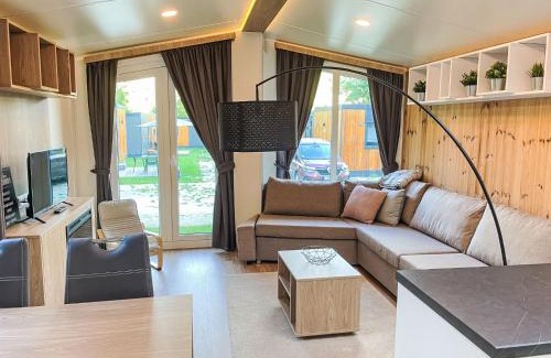 Riedenburg Casa | Holiday Home Tiny Haus Josef by Interhome