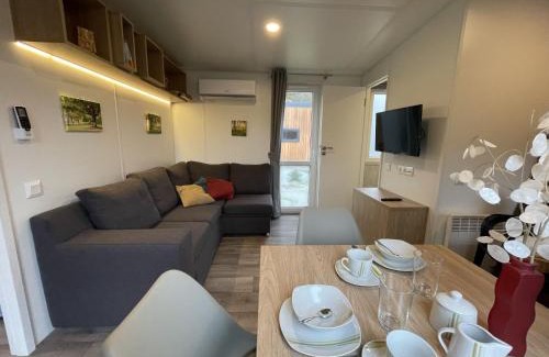 Wemding Casa | Holiday Home Tiny Haus Eulenheim by Interhome