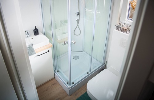 Laichingen Casa | Casa de vacaciones 'Tiny House Zeit Käpsele' con terraza privada, Wi-Fi y aire acondicionado