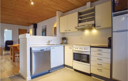 Ristinge Casa | Holiday Home Tjørnevænget Humble Ix