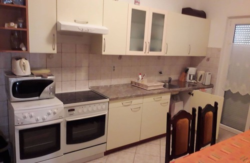 Palit Casa | Holiday Home to 17 Persons