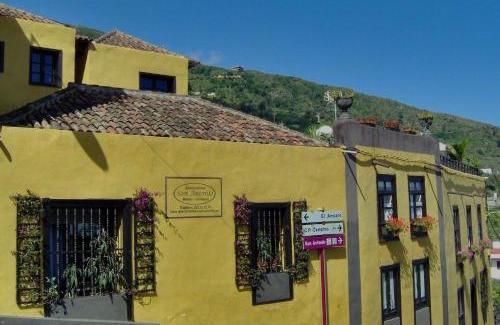 El Guincho Apartamento | Holiday home to the street with big kitchen