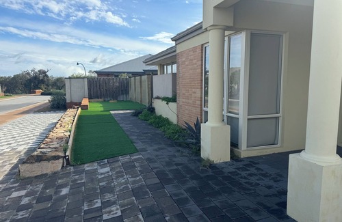 Ellenbrook East Casa | Holiday Home to Remember