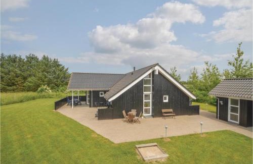 Nr. Lyngby Strand Casa | Holiday Home Toftevej Løkken V