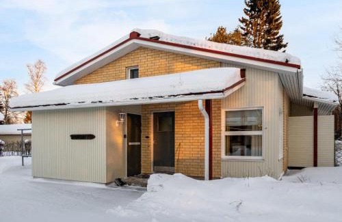Vuokatti Casa | Holiday Home Topikatti by Interhome