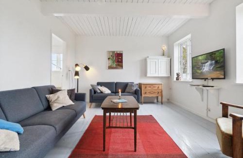 Gudhjem Casa | Holiday Home Torbjörn - 2-5km from the sea by Interhome