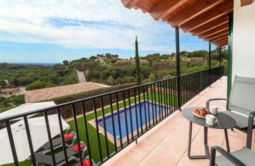 Lloret de Mar Casa | Holiday Home Toscana by Interhome