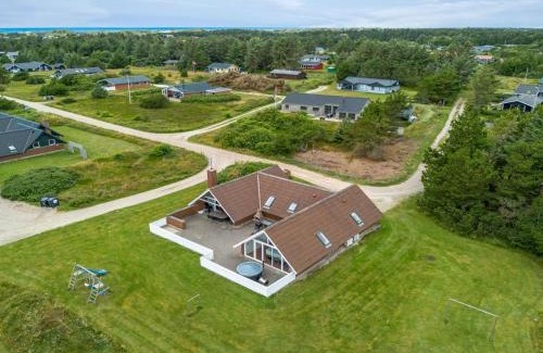Klegod Strand Casa | Holiday Home Tuomi - 900m from the sea by Interhome