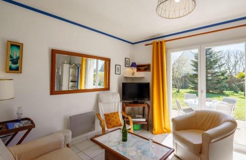 Loctudy Casa | Holiday Home Ty Bihan by Interhome
