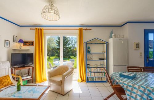 Loctudy Casa | Holiday Home Ty Bihan by Interhome