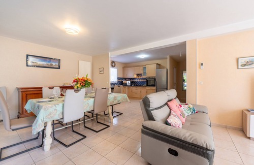 Ploeren Casa | Casa de vacaciones 'Ty Gwen' con terraza privada, jardín privado y Wi-Fi