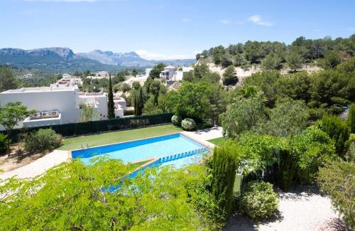 Empedrola Casa | Holiday Home Una by Interhome