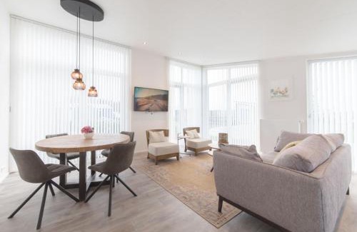 Wemeldinge Casa | Holiday Home Vakantiehuis Ruisweg 77 by Interhome