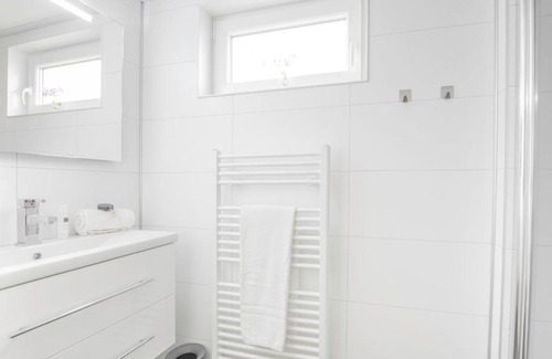 Wemeldinge Casa | Holiday Home Vakantiehuis Ruisweg 62 by Interhome
