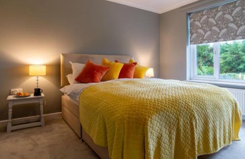 Portmellon Casa | Holiday Home Valley View by Interhome