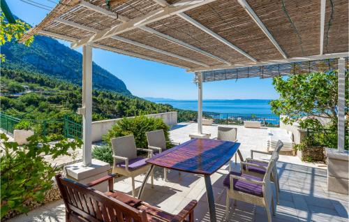 Veliko Brdo Casa | Holiday Home Veliko Brdo-Vrcani Bb Iii