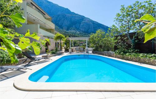 Veliko Brdo Casa | Holiday Home Veliko Brdo-Vrcani Bb Iii
