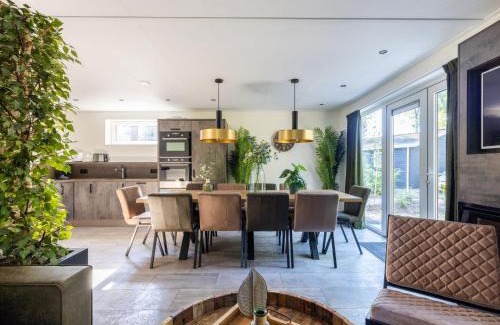 Bosgebied Hoenderloo Casa | Holiday Home Veluwe by Interhome