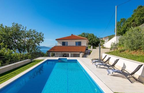 Moscenicka Draga Casa | Holiday Home Villa Alba by Interhome