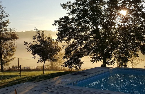 Grand-Brassac Casa | Villa Espérance – Casa familiar con piscina y vistas al campo del Périgord