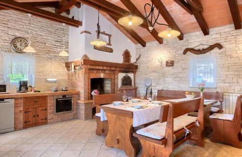Krsan Casa | Holiday Home Villa Škavre by Interhome