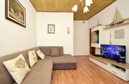 Postira Casa | Holiday Home Villa Bay View by Interhome