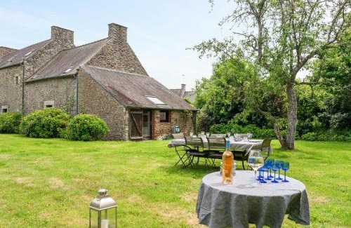 Saint-Briac-sur-Mer Casa | Holiday Home Villa Es Mariniaux by Interhome