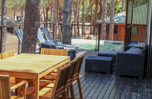 Calvi Complejo | Holiday Home Villa en bois by Interhome