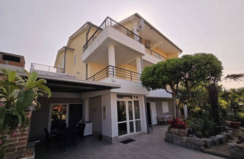 Jadranovo Villa | Holiday home Villa Blue coast by Villas Guide
