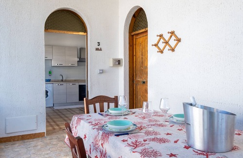 Sant'Isidoro Casa | Casa de vacaciones 'Villa Gaudì - Milà' con terraza privada, Wi-Fi y aire acondicionado