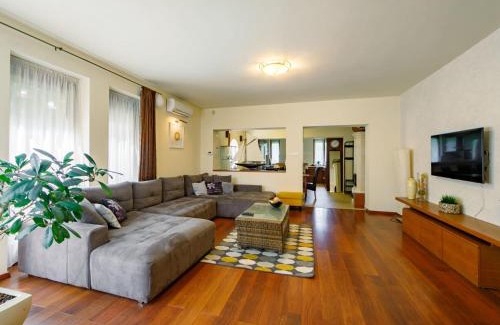 Balatonoszod Casa | Holiday Home Villa Mediterran by Interhome